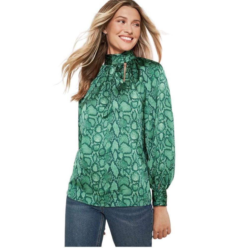 Sugar Lips Green Gwendolyn Snake Mock Neck Blouse sz S